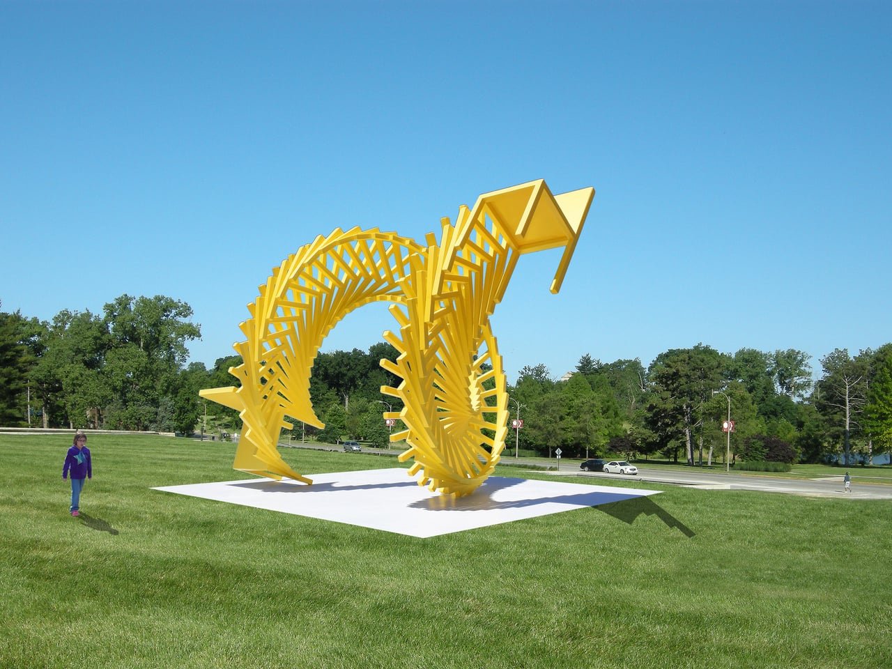 Michael Jantzen'dan Dev Sanat: Mekanı Dönüştüren Sandalyeler