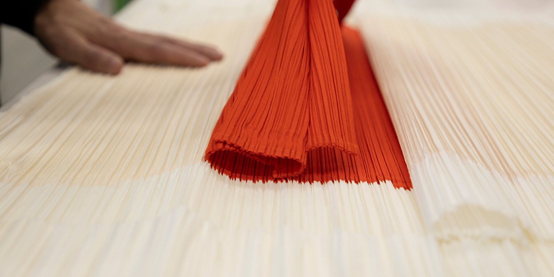 Kağıdın İkinci Hayatı: Miyake ve Ensamble Studio İmzasıyla