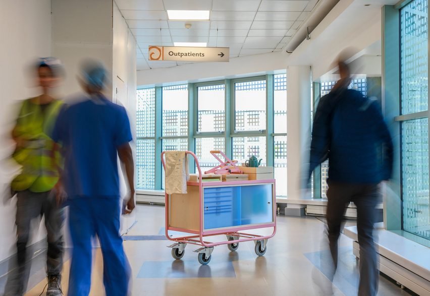 John Conway: Son Duyguları Yakalayan Mobil Baskı Atölyesi Tasarımı