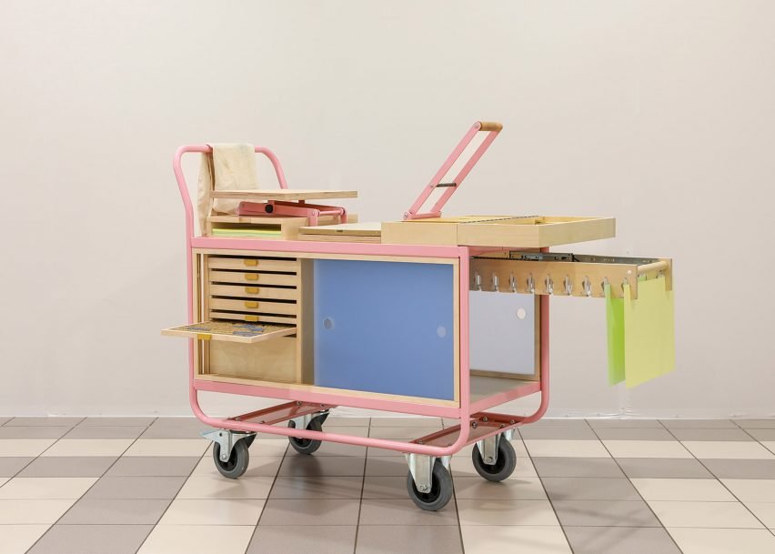 John Conway: Son Duyguları Yakalayan Mobil Baskı Atölyesi Tasarımı