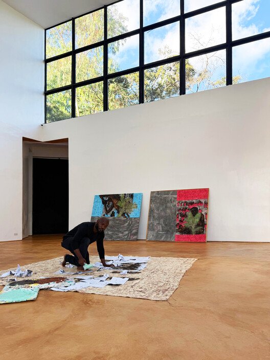 Karen'ın Kalbinde Sanatın Sığınağı: Nyamai Stüdyosu ve Adjaye