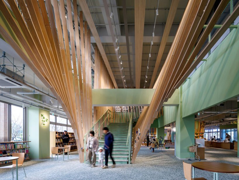 Kuma'nın Dansı: Ahşapla Ruh Bulan Chikujō Kütüphanesi