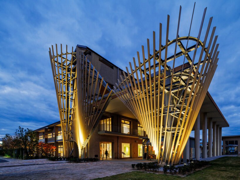 Kuma'nın Dansı: Ahşapla Ruh Bulan Chikujō Kütüphanesi