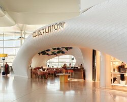 Louis Vuitton Milano: Kitap Sanatı ve Art Deco'nun Zamansız Dansı