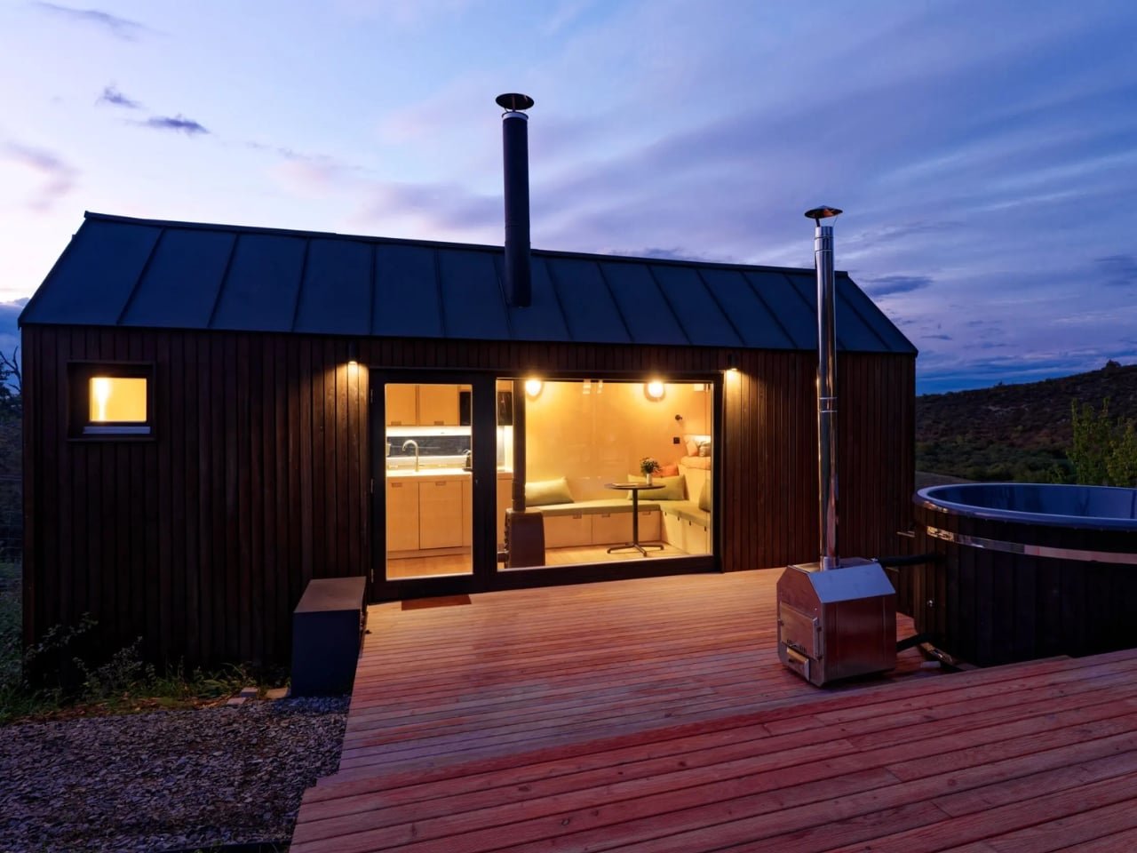 NestOff: Macaristan'da Mikro Kabinle Konaklamaya Yeni Bakış