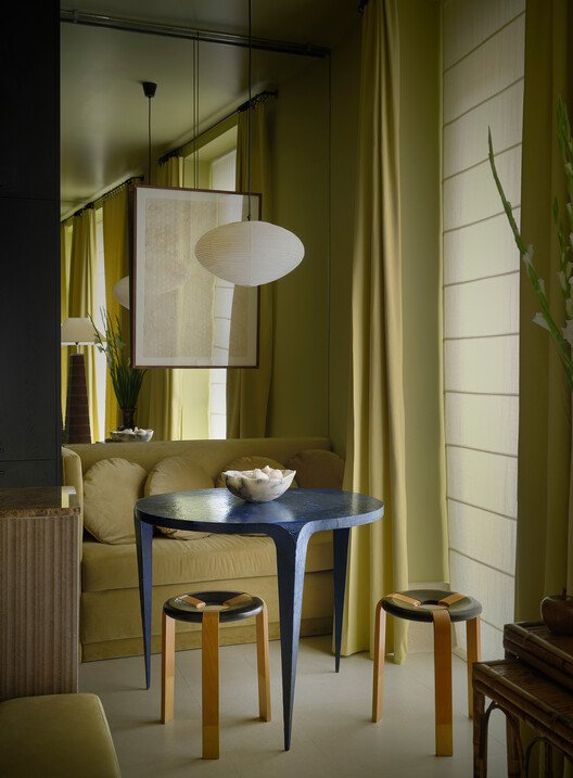 Madrid'de Işık ve Gölge Sanatı: Teleno Studio'dan 'Casa en Penumbra'