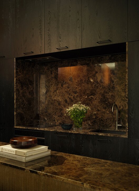 Madrid'de Işık ve Gölge Sanatı: Teleno Studio'dan 'Casa en Penumbra'