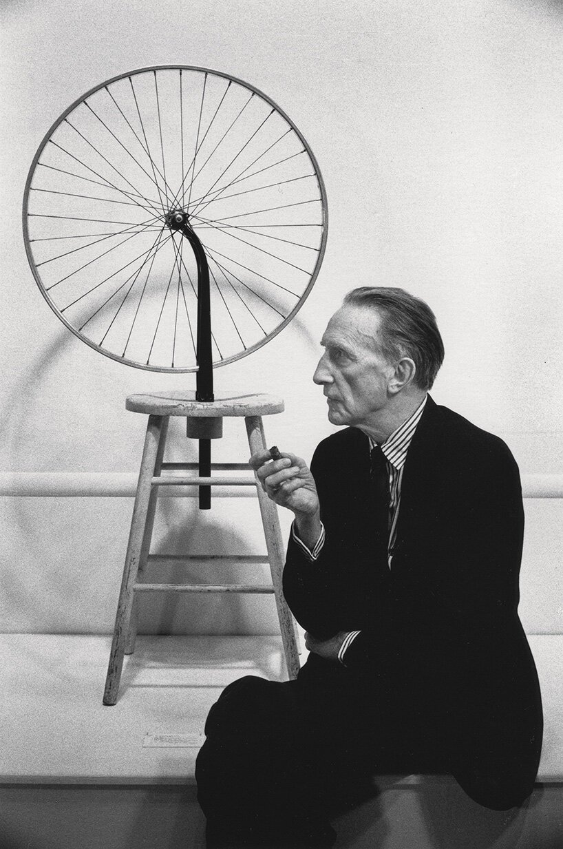 Duchamp'ın Readymade Devrimi: Sanat ve Tasarımda Sınırları Yeniden Çizmek