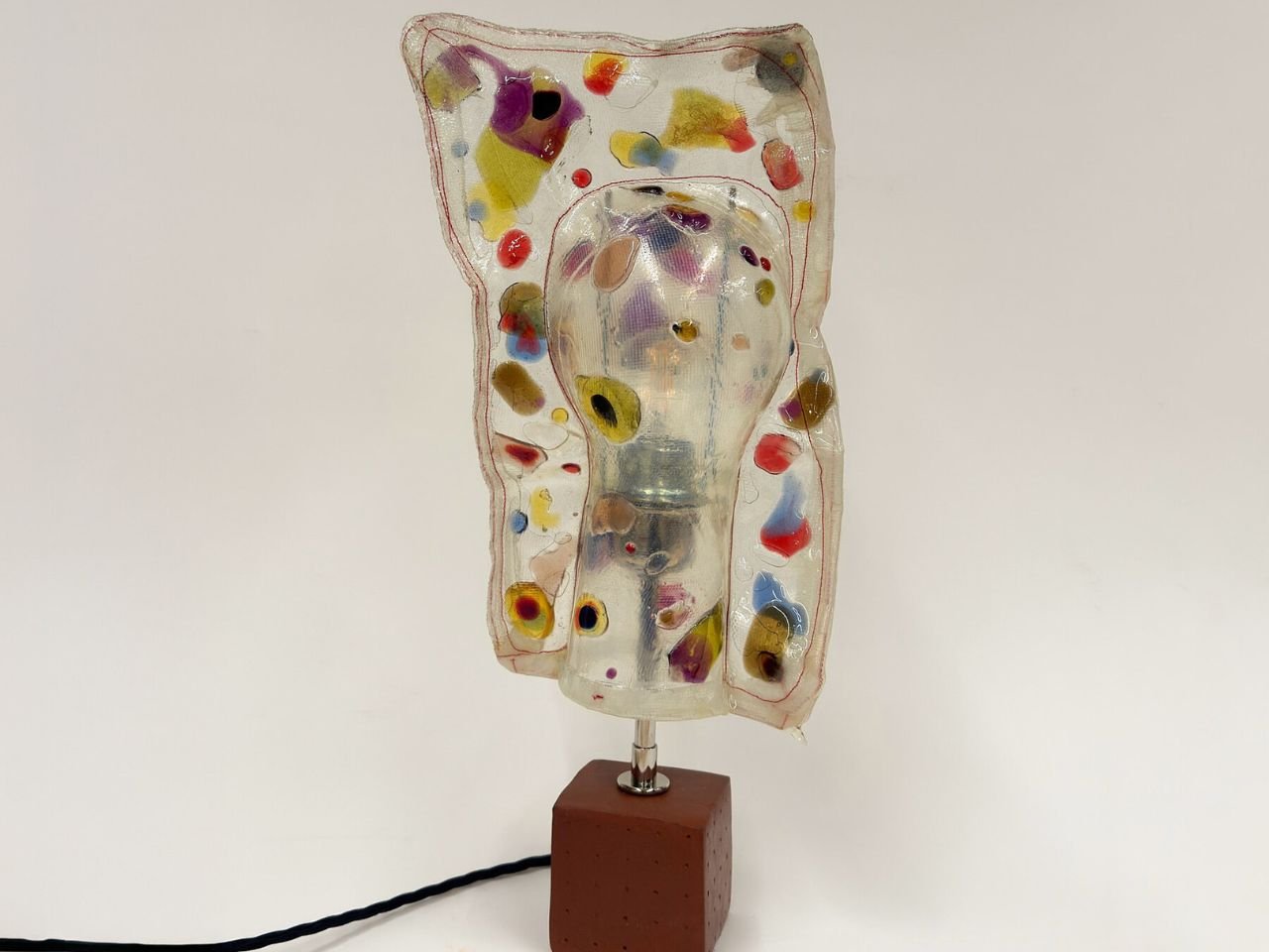 Marten Anderson'ın Eriyen Anıları: Şekerden Işığa Sanatsal Bir Yolculuk