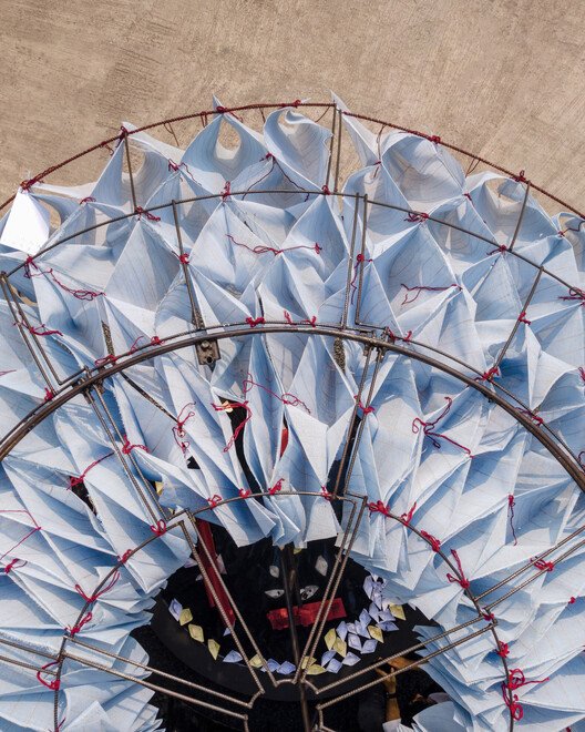 Dhaka'ya Nefes Veren 'Hafifliğin Dansı': Mimarlıkta Çığır Açan Pavyon