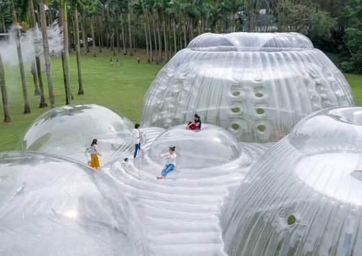 Yeryüzüyle Dans: Mimarlıkta Hafifliğin Yeniden Tanımı