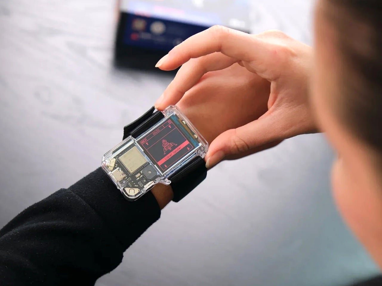 Artemis 2.0 Akıllı Saat: Geleceğin Kodlamacıları Uzay Keşfinde