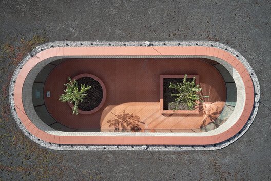 Nový Bydžov: Yaşamı Onurlandıran Engelsiz Emeklilik Mimarisi