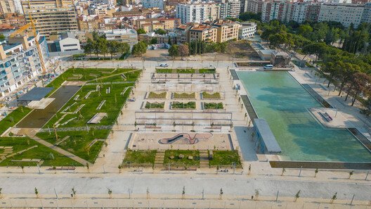 Zaragoza'nın Betondan Nefesi: Pignatelli Şehir Parkı Dönüşümü