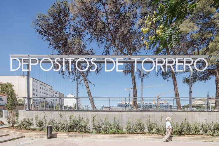 Zaragoza'nın Betondan Nefesi: Pignatelli Şehir Parkı Dönüşümü