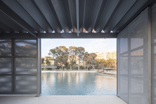 Zaragoza'nın Betondan Nefesi: Pignatelli Şehir Parkı Dönüşümü