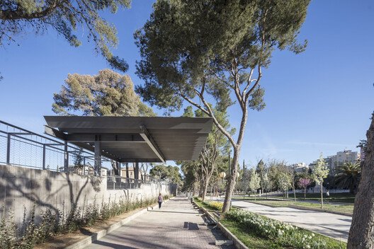 Zaragoza'nın Betondan Nefesi: Pignatelli Şehir Parkı Dönüşümü