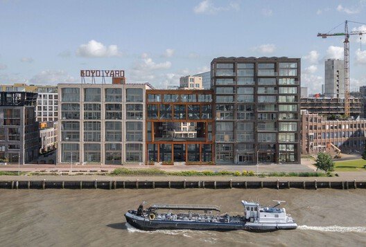 Rotterdam'ın Suya Direnen Mimarisi: İki Cesur Yaklaşım