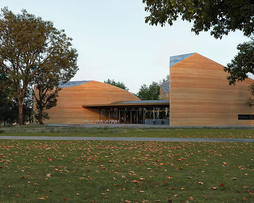 Safdie Architects: Cherokee Mirasına Saygılı, Toprakla Nefes Alan Tasarım