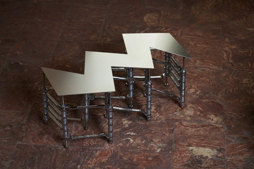 Anahtar Büyüsü: İyo Hasegawa'nın Endüstriyel Mobilya Sanatı