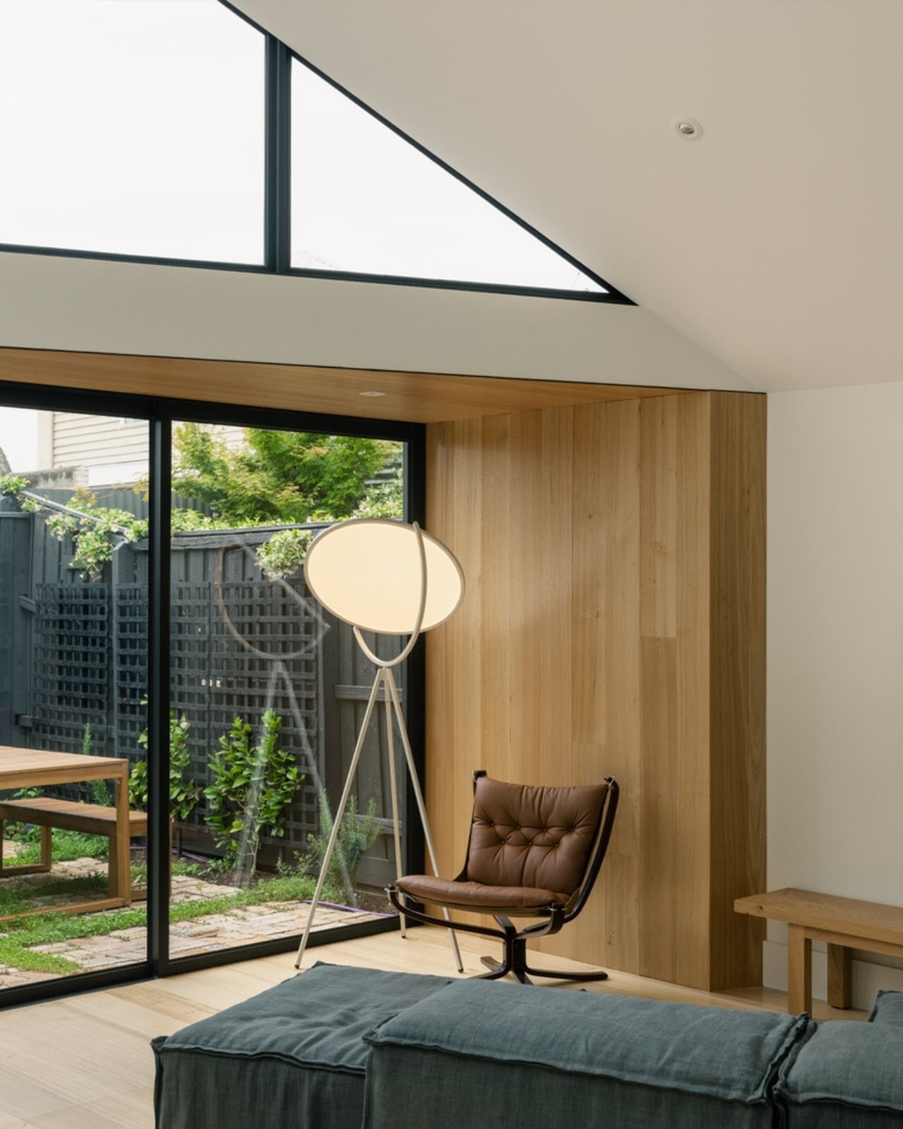 Melbourne'un Mirası, İçten Genişleyen Çağdaş Bir Vaha: Abbie Abbotsford