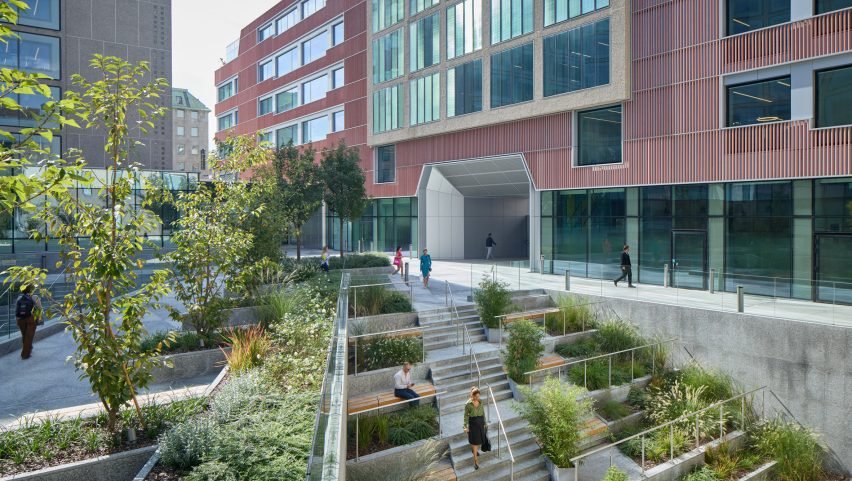 Milano'nun Kalbinde Modernizm Yeniden Atıyor: Corso Italia 23
