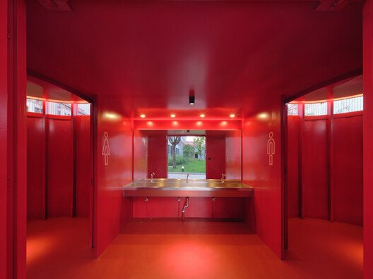 Songyang'da Bir Miras Uyanışı: Unutulan Platform 'Youth Commons'la Canlandı