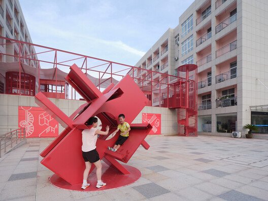 Songyang'da Bir Miras Uyanışı: Unutulan Platform 'Youth Commons'la Canlandı