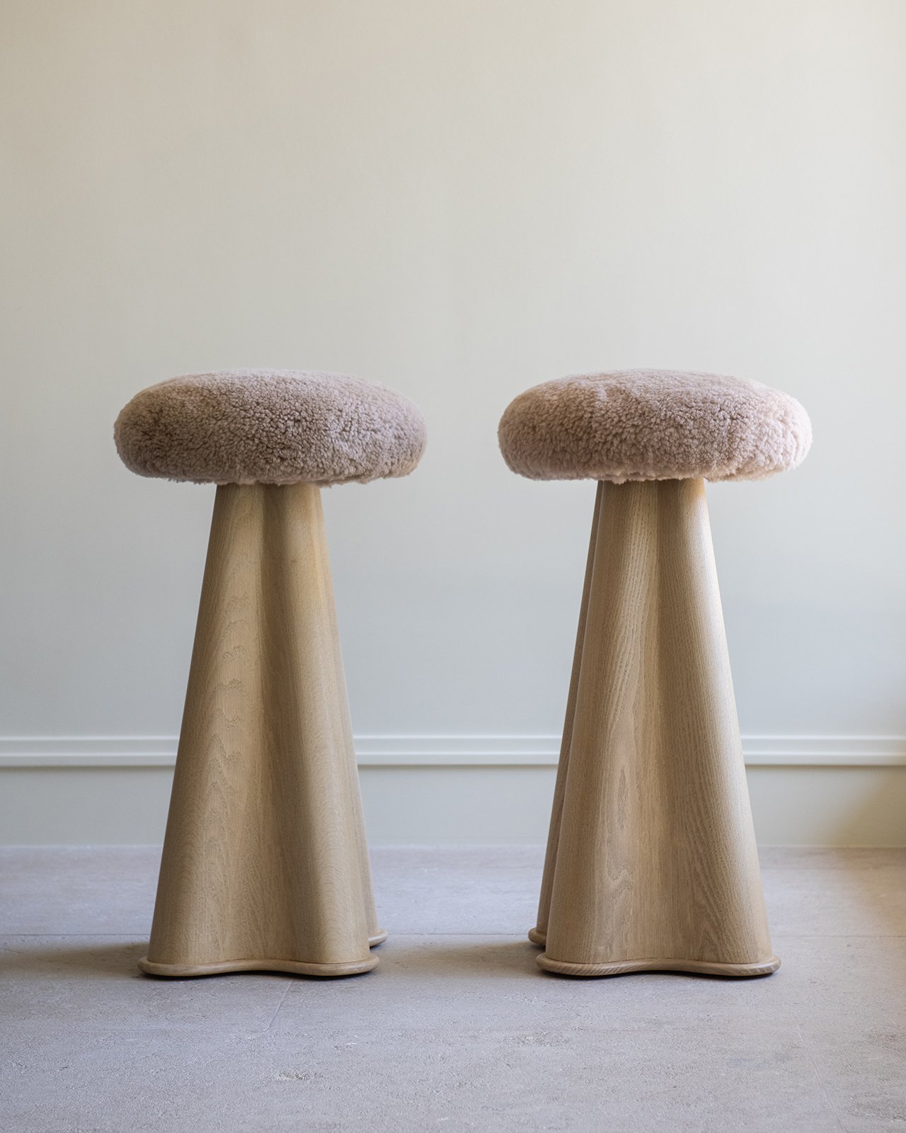 Studio OSKLO: Trousdale'ın Altın Çağı, Mobilyada Yeniden Doğuyor