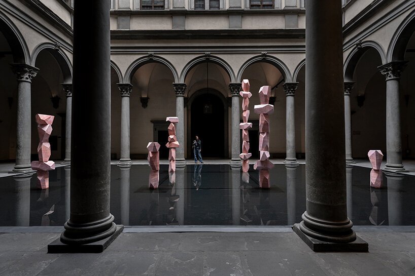 SUPERFLEX: Floransa'yı Deniz Sığınağına Dönüştüren Mimari Vizyon