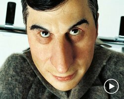 SUPERFLEX: Floransa'yı Deniz Sığınağına Dönüştüren Mimari Vizyon