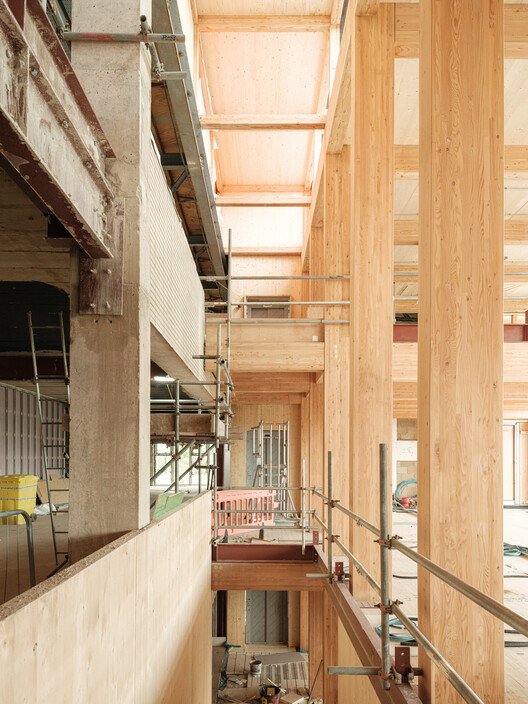 Galler'in Kalbi Theatr Clwyd, Haworth Tompkins İmzasıyla Yeniden Doğdu