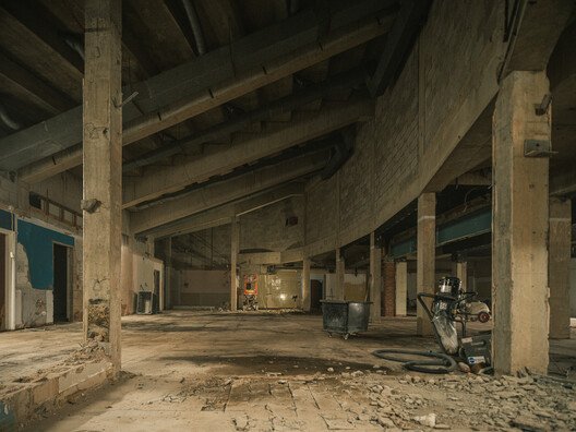 Galler'in Kalbi Theatr Clwyd, Haworth Tompkins İmzasıyla Yeniden Doğdu