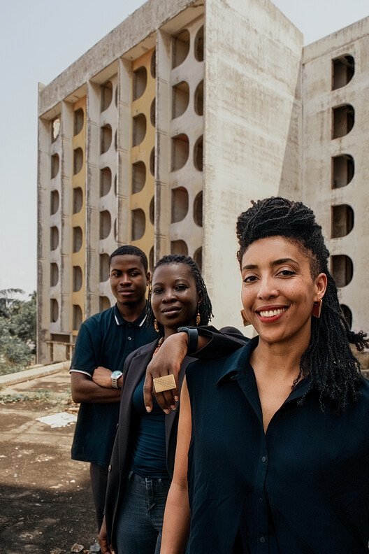 Hôtel de la Paix: Togo'nun Kayıp Modern Mirası Yeniden Canlanıyor