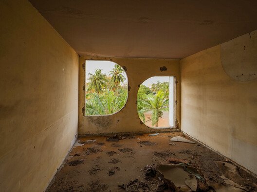 Hôtel de la Paix: Togo'nun Kayıp Modern Mirası Yeniden Canlanıyor