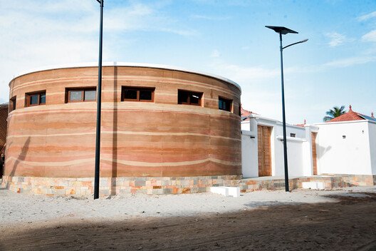 Toprağın Sessiz Gücü: Afrika'dan Sürdürülebilir Mimariye Miras