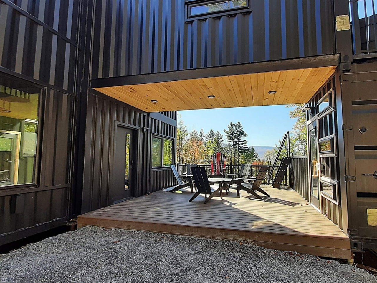 Vermont'ta Konteyner Ev Devrimi: Estetik, Fonksiyon ve Yaşam Sanatı