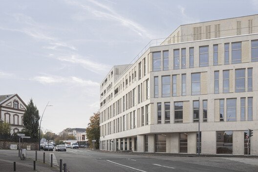 Sağlık Eğitiminde Yeni Çağ: Évreux'nün Yaşayan Sistemler Okulu