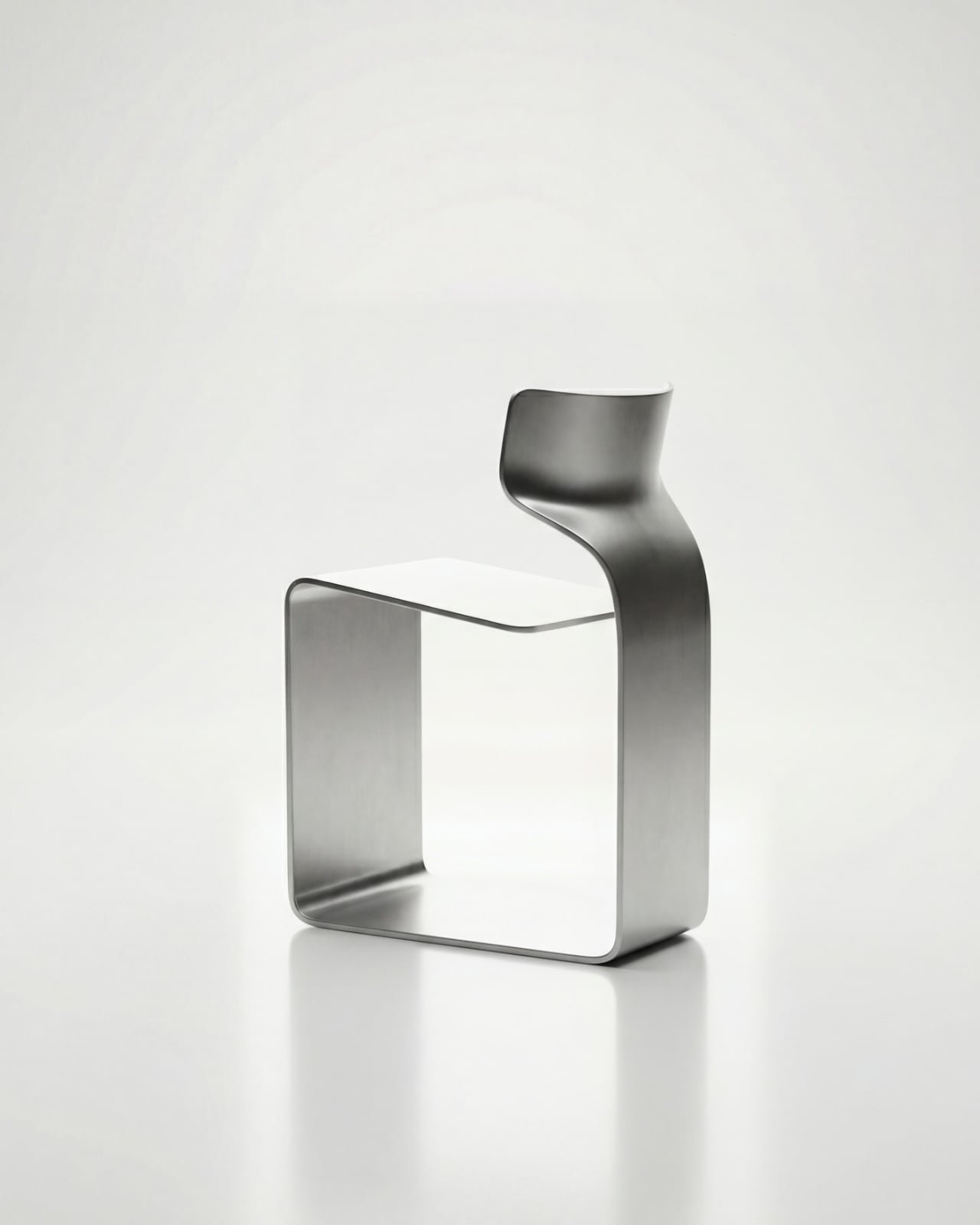 Davide Bozzo'dan ZERO Sandalye: Sıfır Bağlantı, Sonsuz Estetik