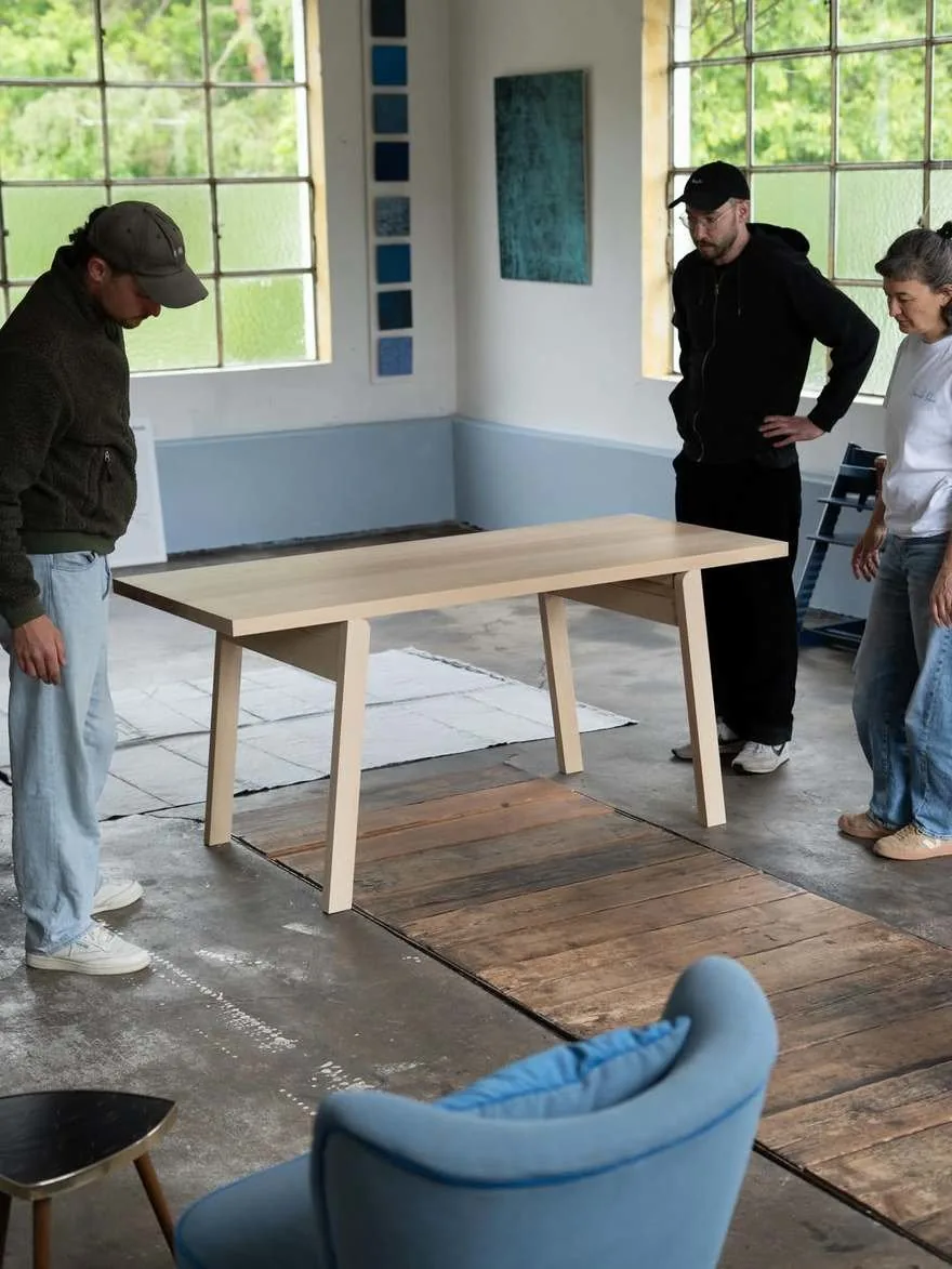 Ahşap Geçmeli Mobilya: Bauhaus'tan Doğal Montaj Devrimi