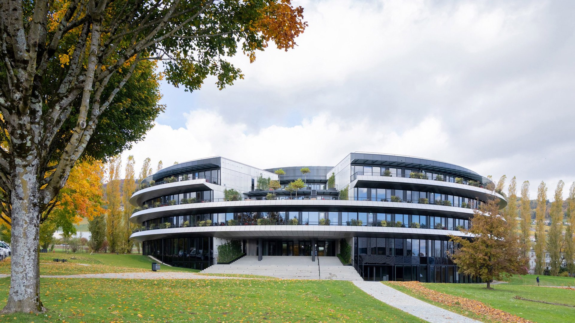 Tschumi&rsquo;den İsviçre&rsquo;ye: Öğrenimi Kaydıran Philo Bilim Merkezi