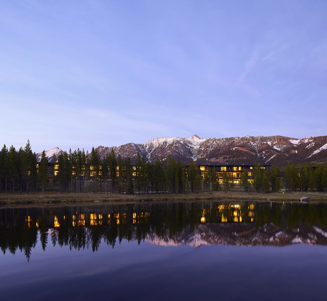 Vahşi Zarafet: One&Only Moonlight Basin’in Dağ Evi Rüyası