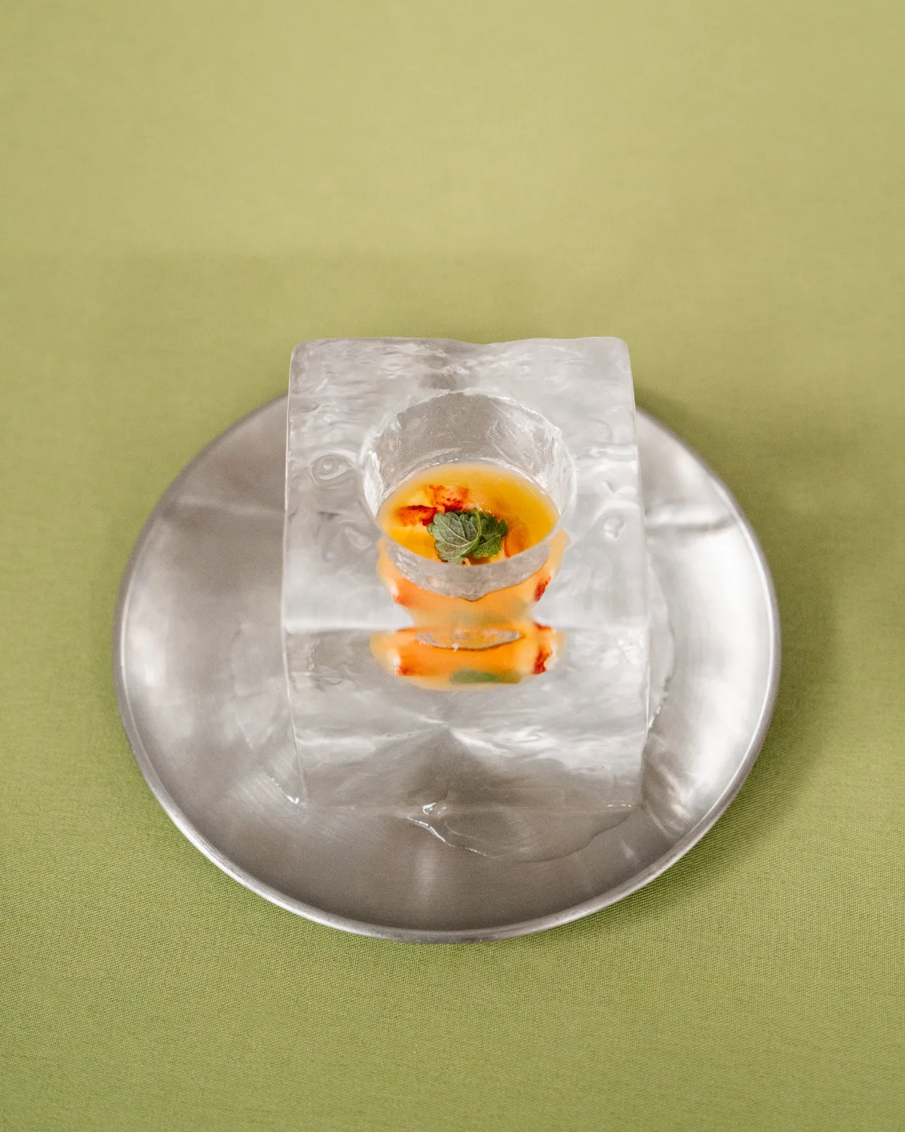 Brütalist Mimari ve Gastronomi: Efflorescence Deneyimi