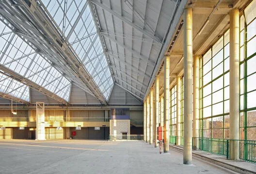 Charleroi Fuar Merkezi: Modernist Miras Yeniden Doğuyor