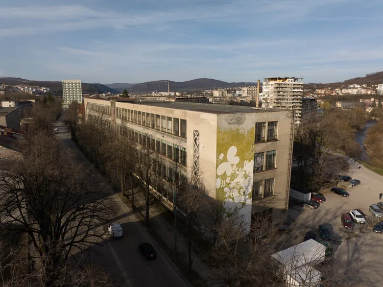 Christo ve Jeanne-Claude Merkezi: Gabrovo’nun Kültürel Kimliğine Yeni Bir Nefes