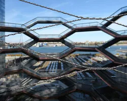 Heatherwick'ten Şanghay'da Ay Köprülü Kültür Merkezi