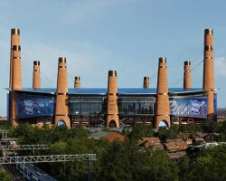 Heatherwick'ten Şanghay'da Ay Köprülü Kültür Merkezi