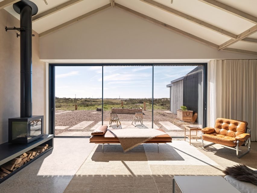 Dungeness'te Mimari Dönüşüm: Westview Cottage ve Doğa Uyum