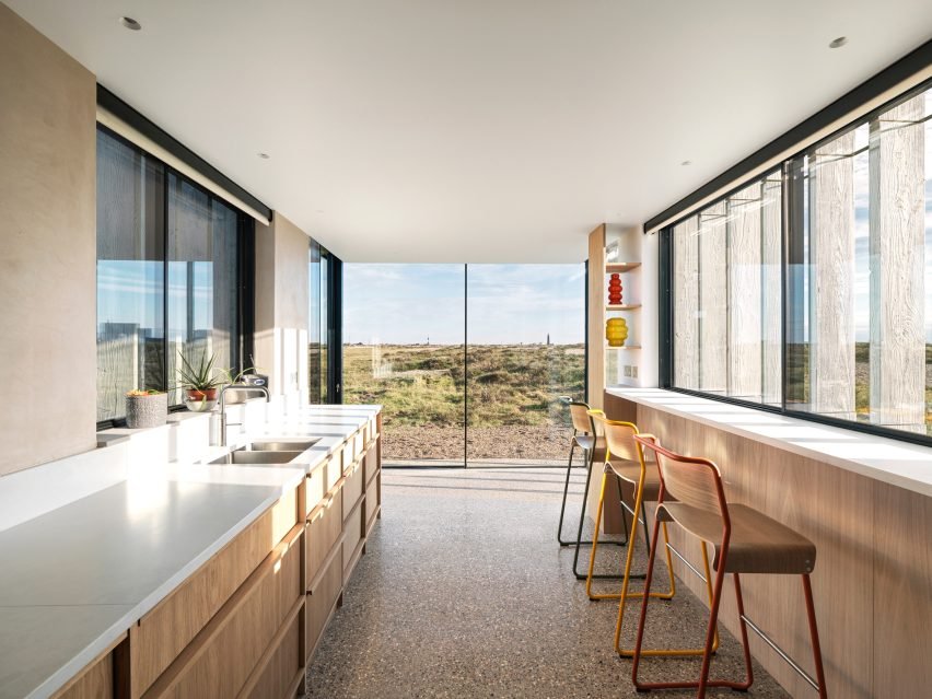 Dungeness'te Mimari Dönüşüm: Westview Cottage ve Doğa Uyum