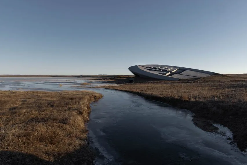 İç Moğolistan’da UFO Şeklinde Galeri: Prairie Ark